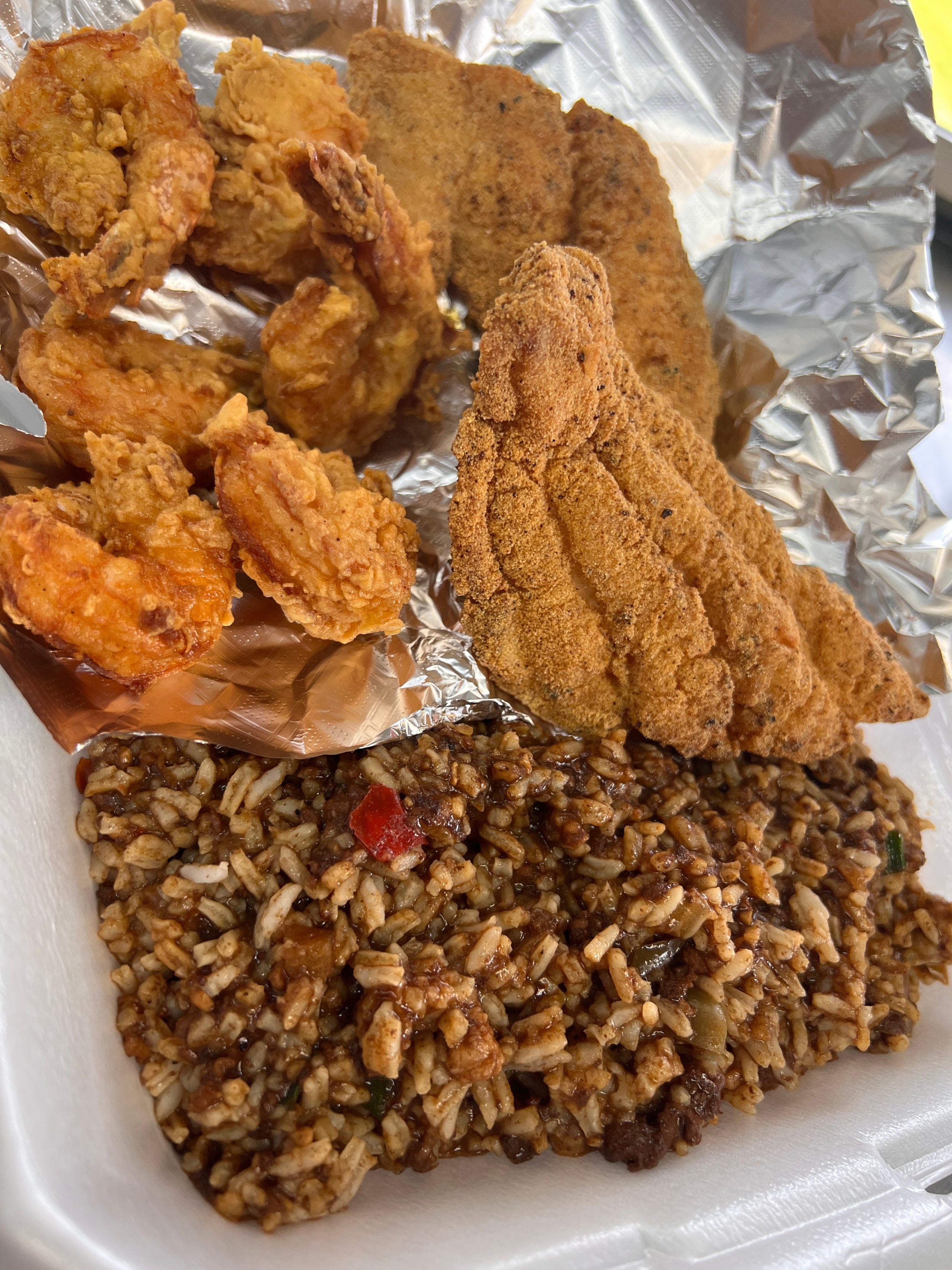 Catfish\Shrimp Sammie Joes Creole Mobile Kitchen